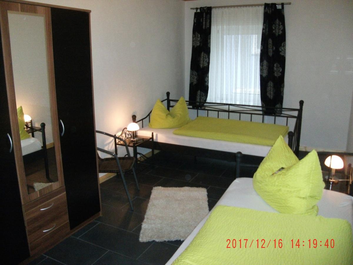 Ferienwohnung In Vino Veritas 诺伊马根-德赫龙 外观 照片
