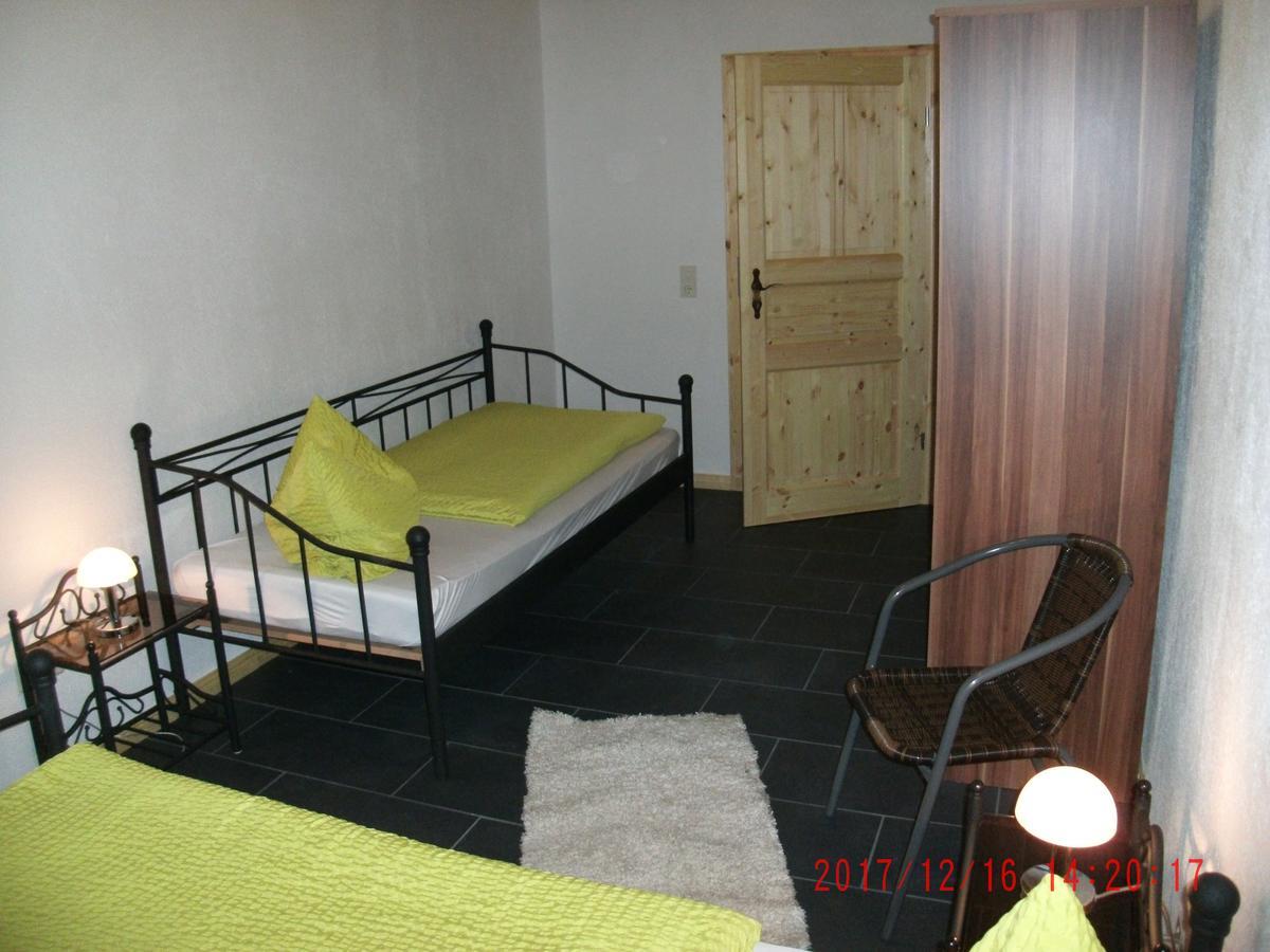 Ferienwohnung In Vino Veritas 诺伊马根-德赫龙 外观 照片